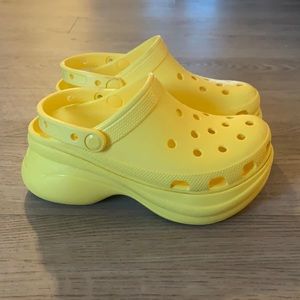Crocs Classic Yellow Bae Platform
